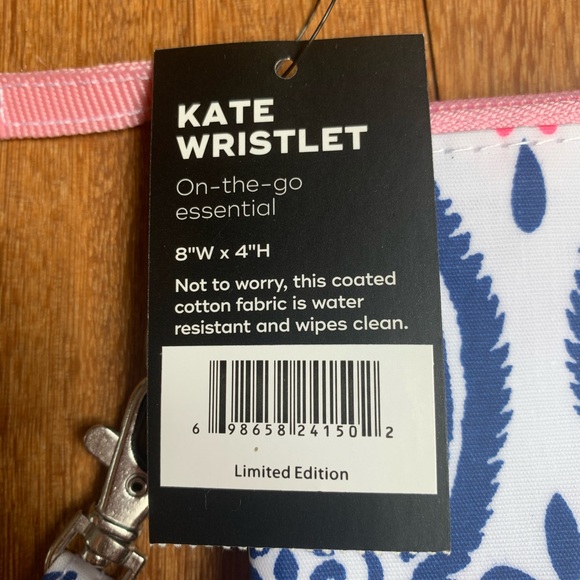 Scout Kate Wristlet - Picture 3 of 4